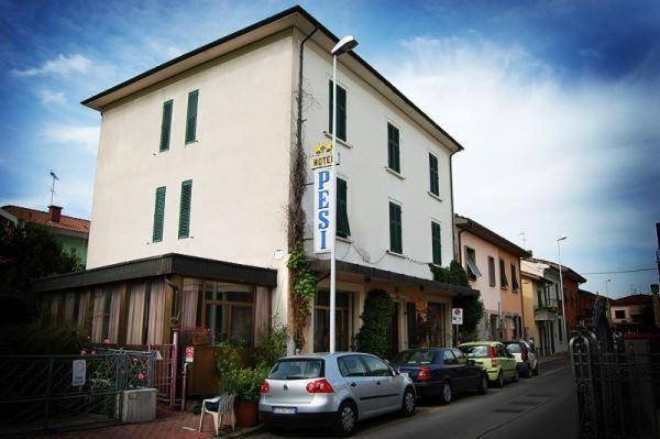 Hotel Pesi Montecatini Terme Buitenkant foto