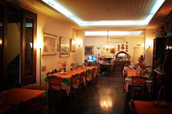 Hotel Pesi Montecatini Terme Buitenkant foto